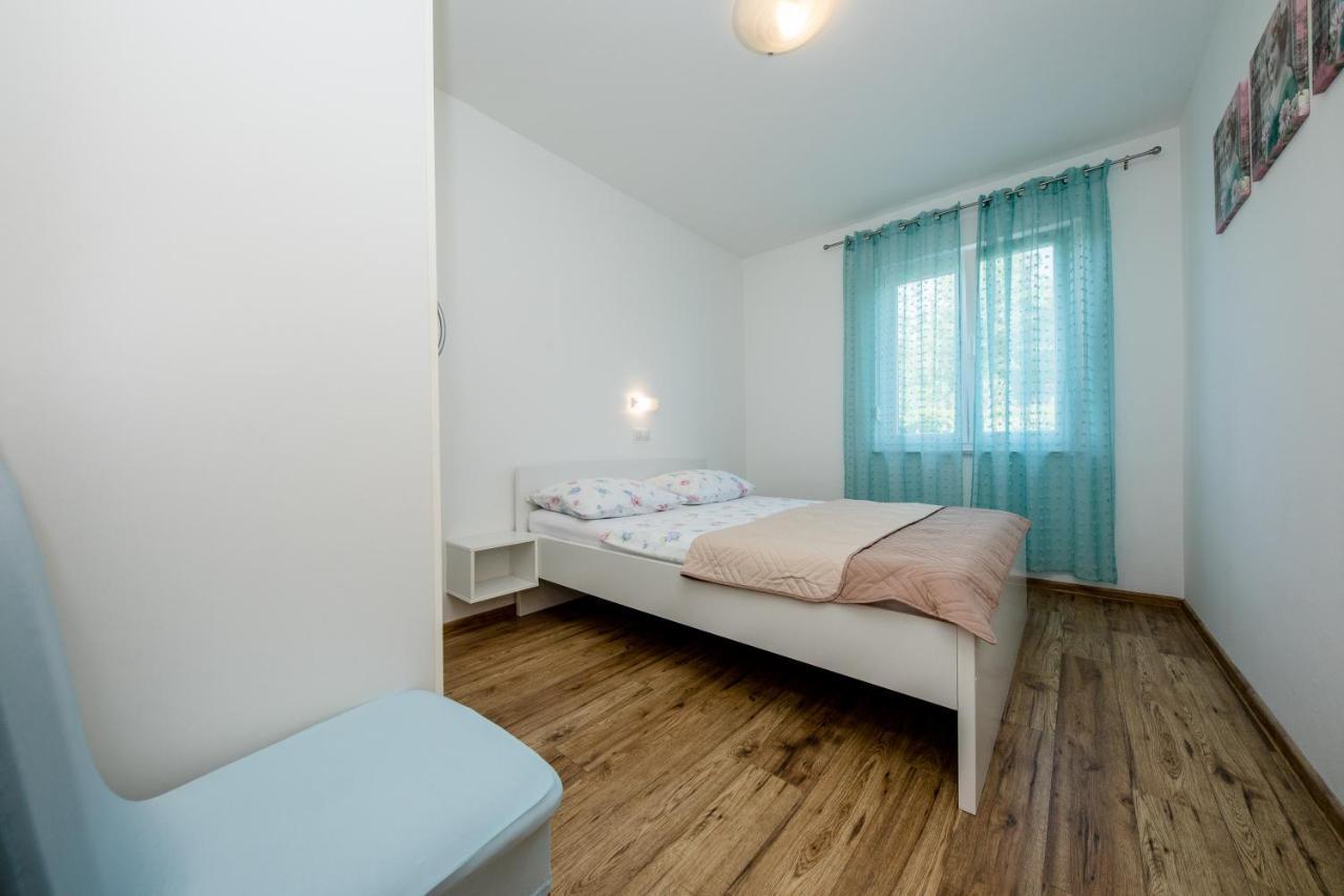לופאר Zeljko Apartmani מראה חיצוני תמונה
