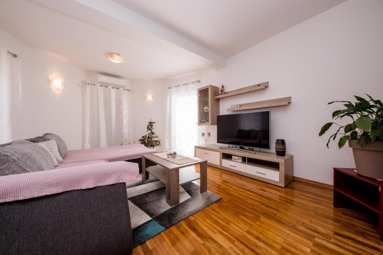 לופאר Zeljko Apartmani מראה חיצוני תמונה