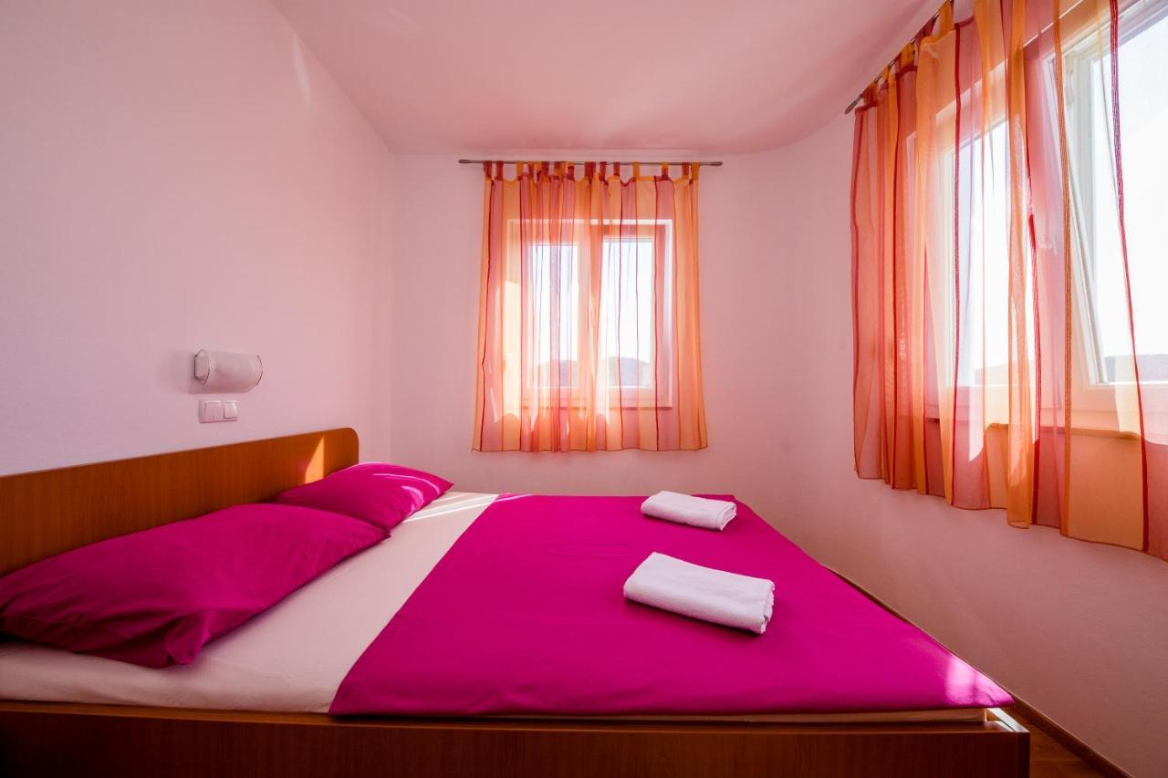 לופאר Zeljko Apartmani מראה חיצוני תמונה