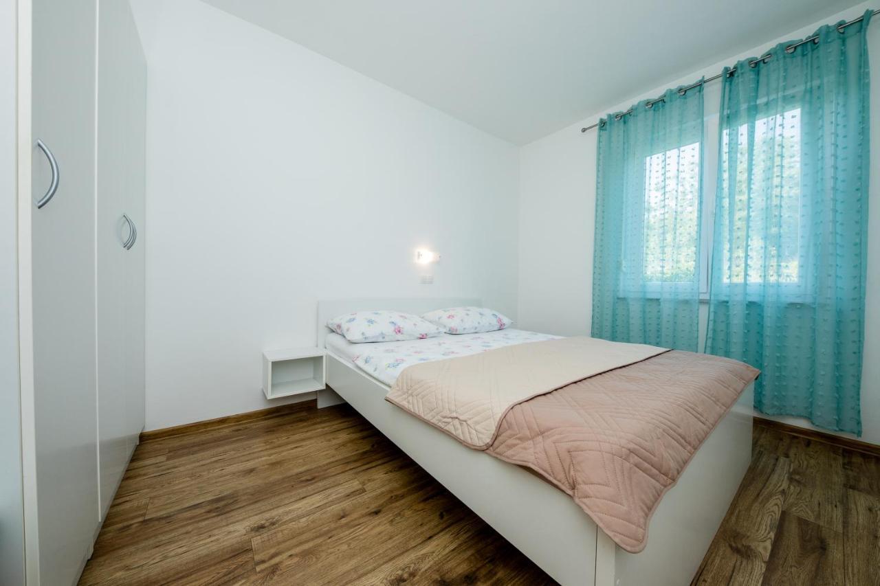 לופאר Zeljko Apartmani מראה חיצוני תמונה