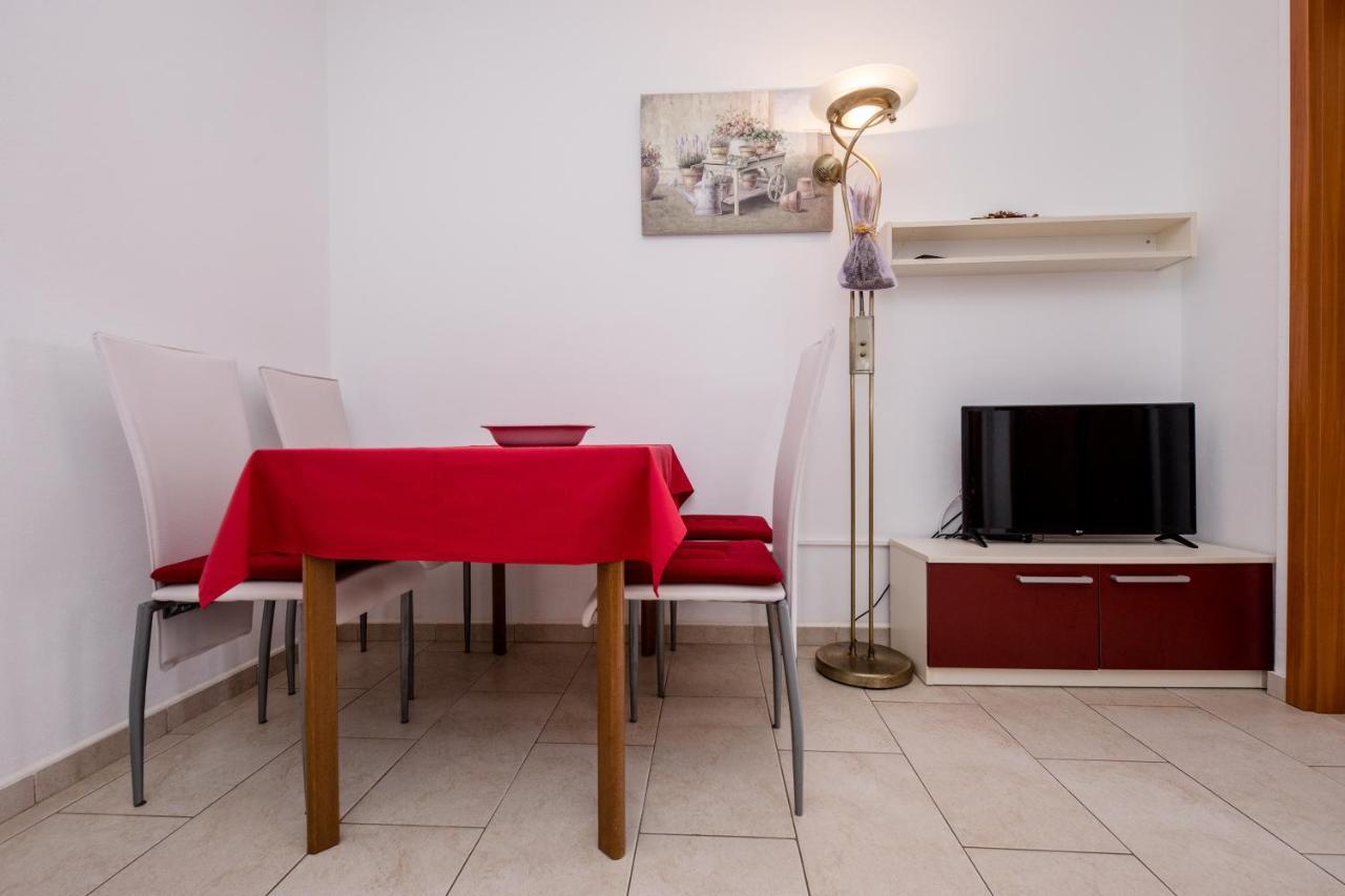 לופאר Zeljko Apartmani מראה חיצוני תמונה