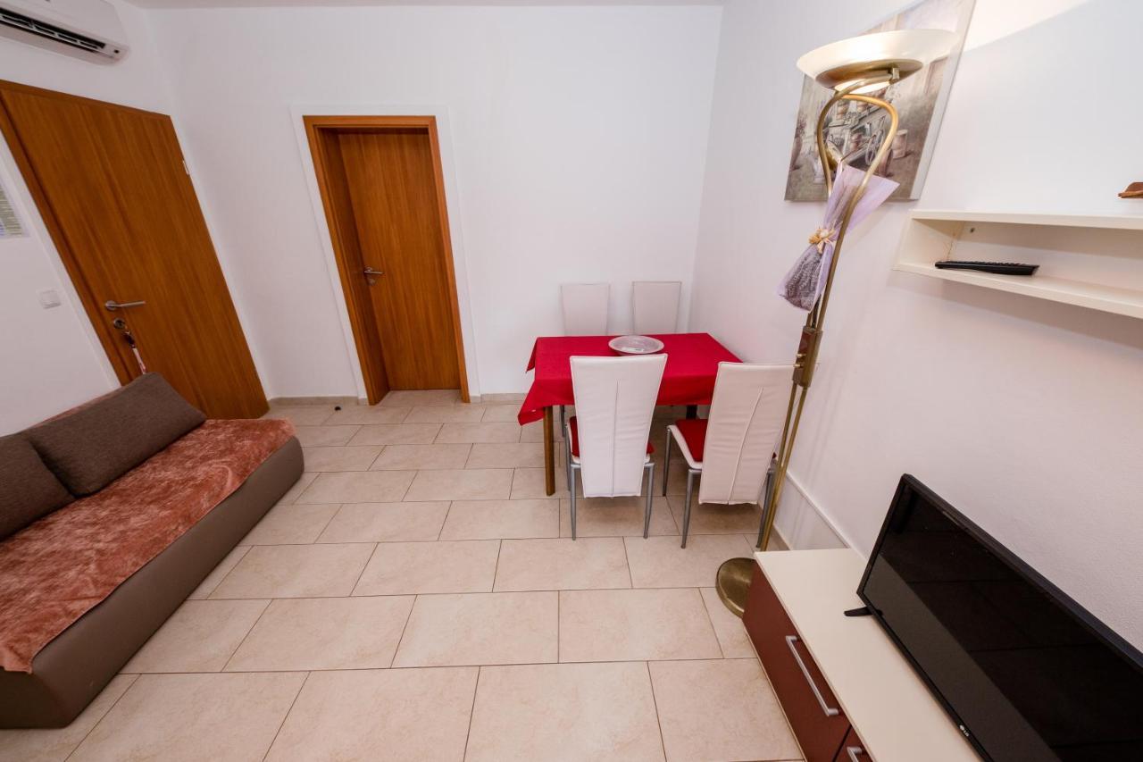 לופאר Zeljko Apartmani מראה חיצוני תמונה
